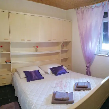 Apartman Zepina Pula Exterior photo